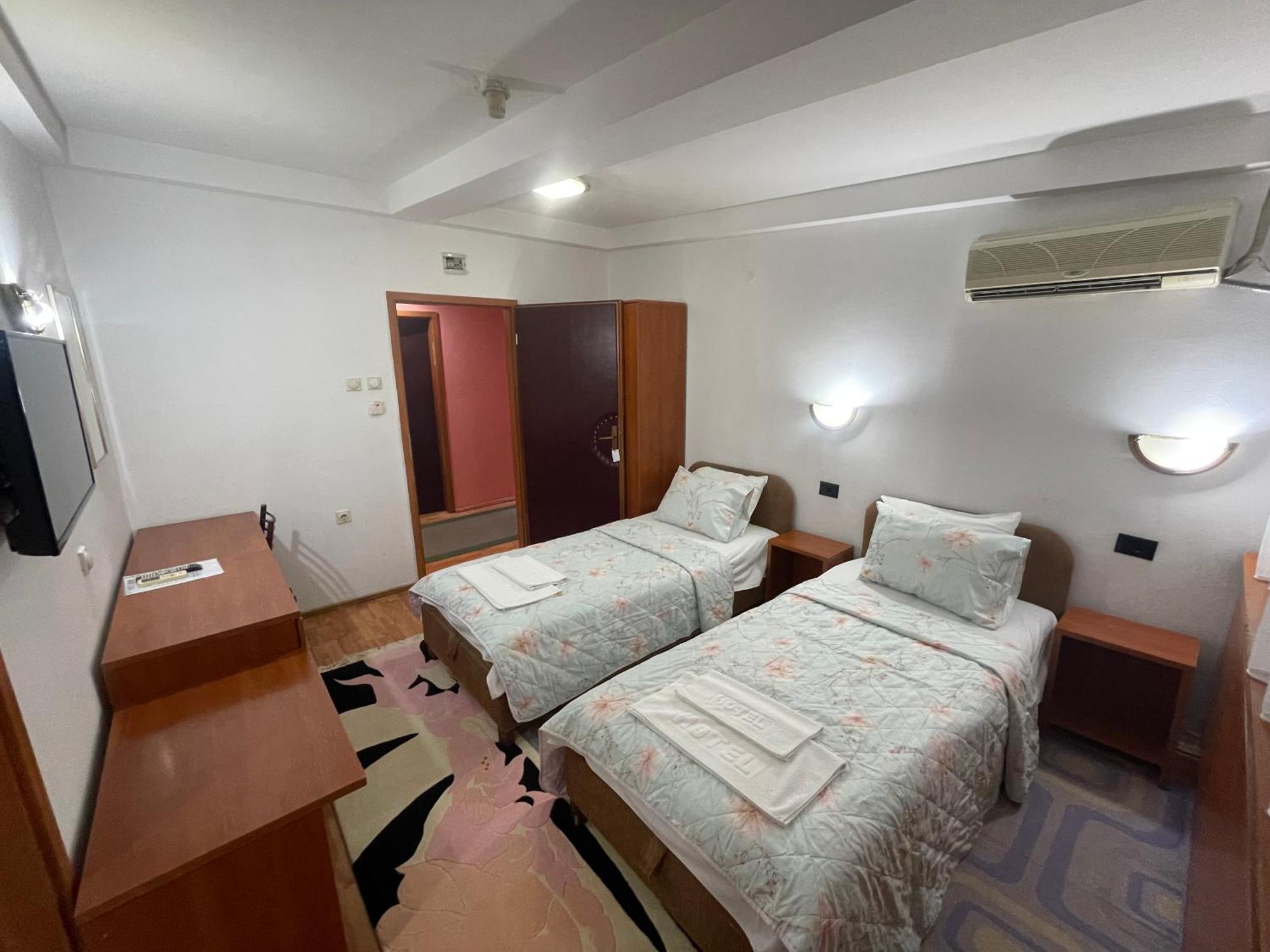 Square Hotel Skopje